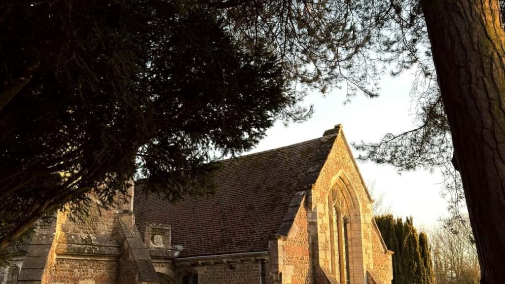 : VK (vkontakte) , productled growth creator content.